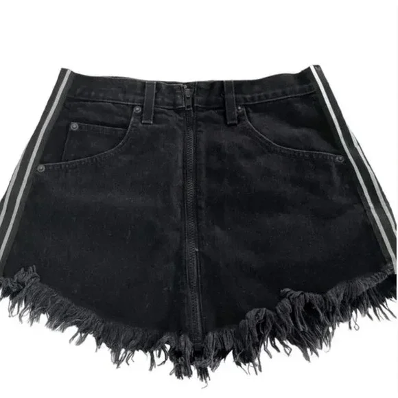 Carmar Skirt Womens 26 Black Denim High Rise Frayed Hem Side Stripe Zip Mini - Picture 2 of 7